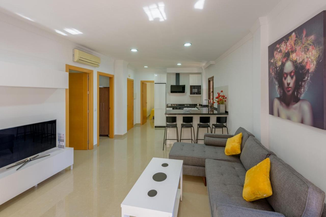 Apartamento Céntrico Sibarys - 2 dormitorios- Calle Pintada Nerja Esterno foto