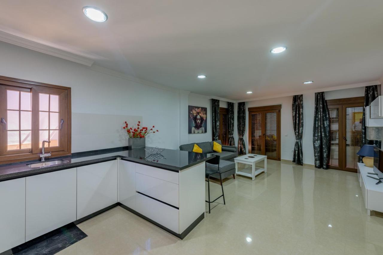Apartamento Céntrico Sibarys - 2 dormitorios- Calle Pintada Nerja Esterno foto