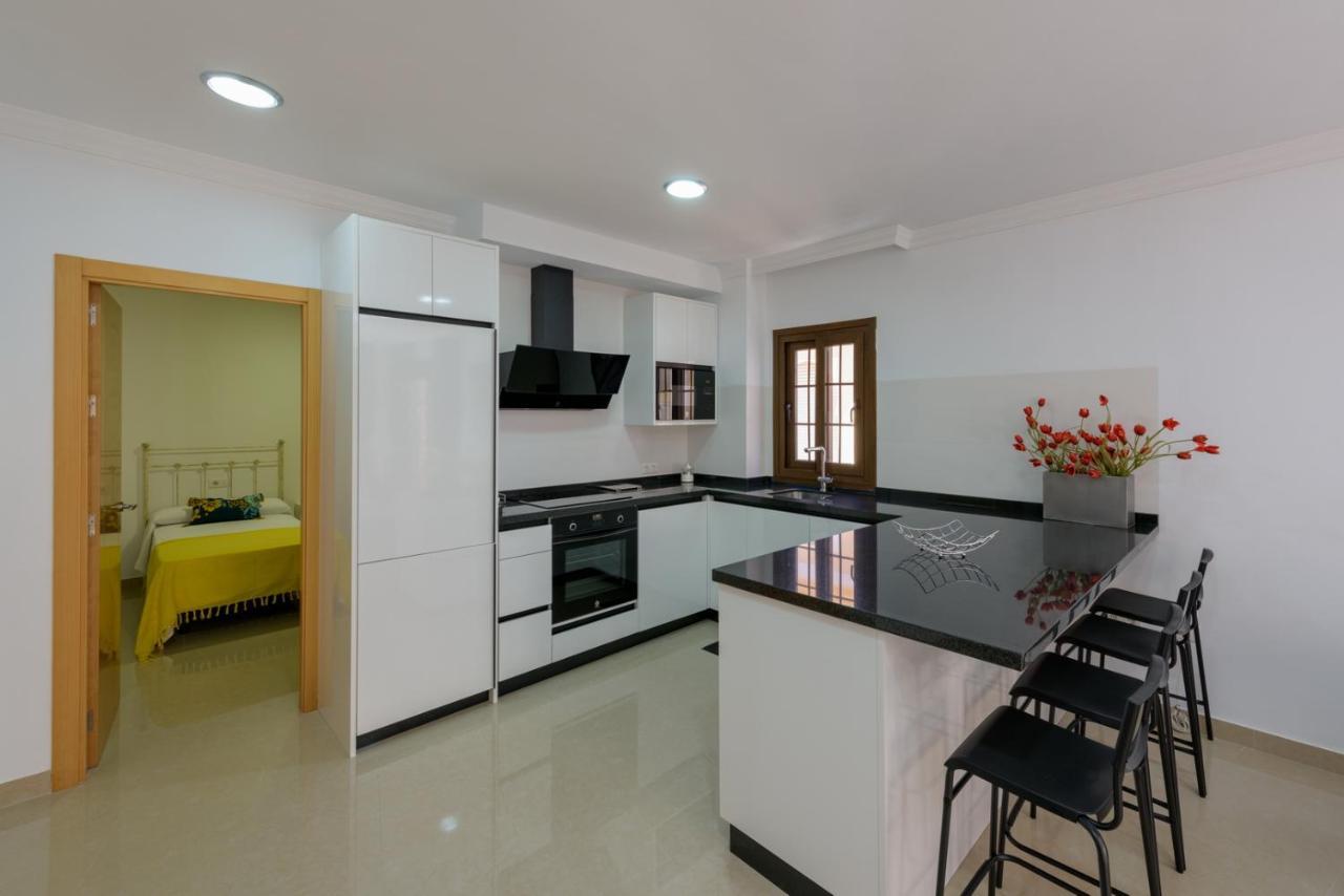 Apartamento Céntrico Sibarys - 2 dormitorios- Calle Pintada Nerja Esterno foto